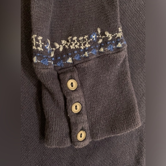 Lucky Brand blue long sleeve top with buttons and embroidery - Picture 5 of 5